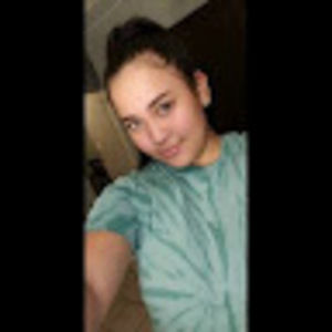 Meet your Posher, Camila